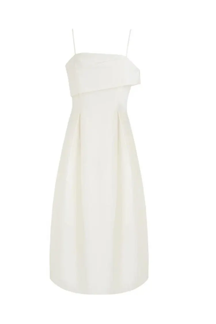 Wie kann ein asymmetrisches Partykleid im französischen Stil für Damen Ihren eleganten Anlass-Look aufwerten?