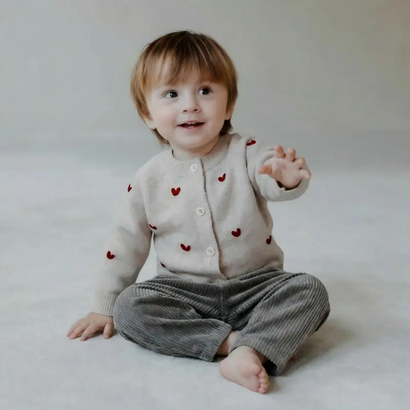 Strickwarenkollektion aus Babywolle